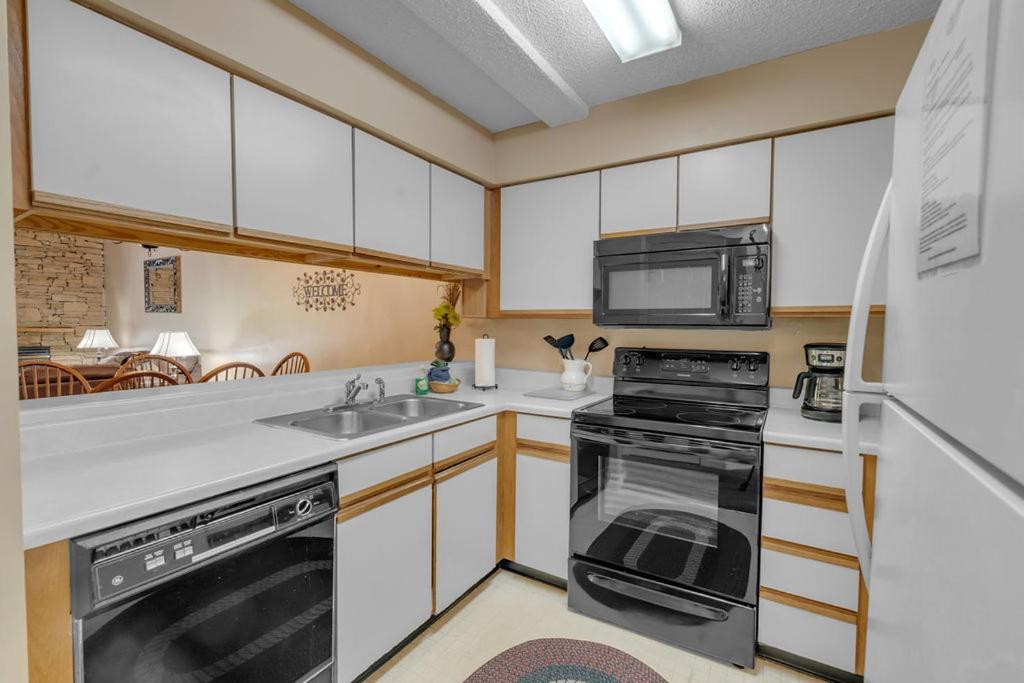 Park Place Condos ガトリンバーグ エクステリア 写真