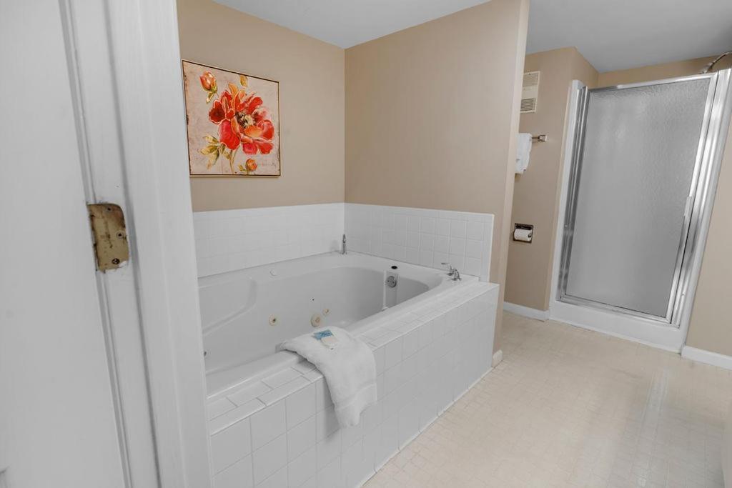 Park Place Condos ガトリンバーグ エクステリア 写真