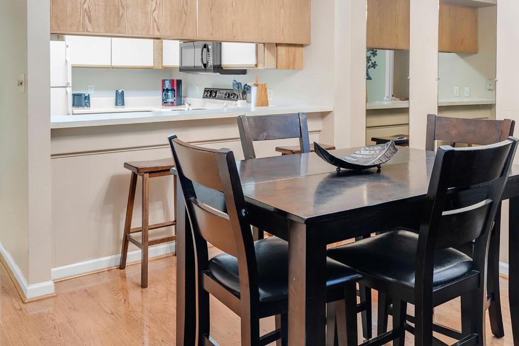 Park Place Condos ガトリンバーグ エクステリア 写真